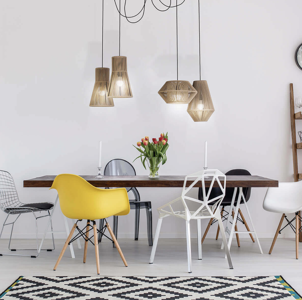 Lámpara colgante kit pop-up en el comedor de colores vivos