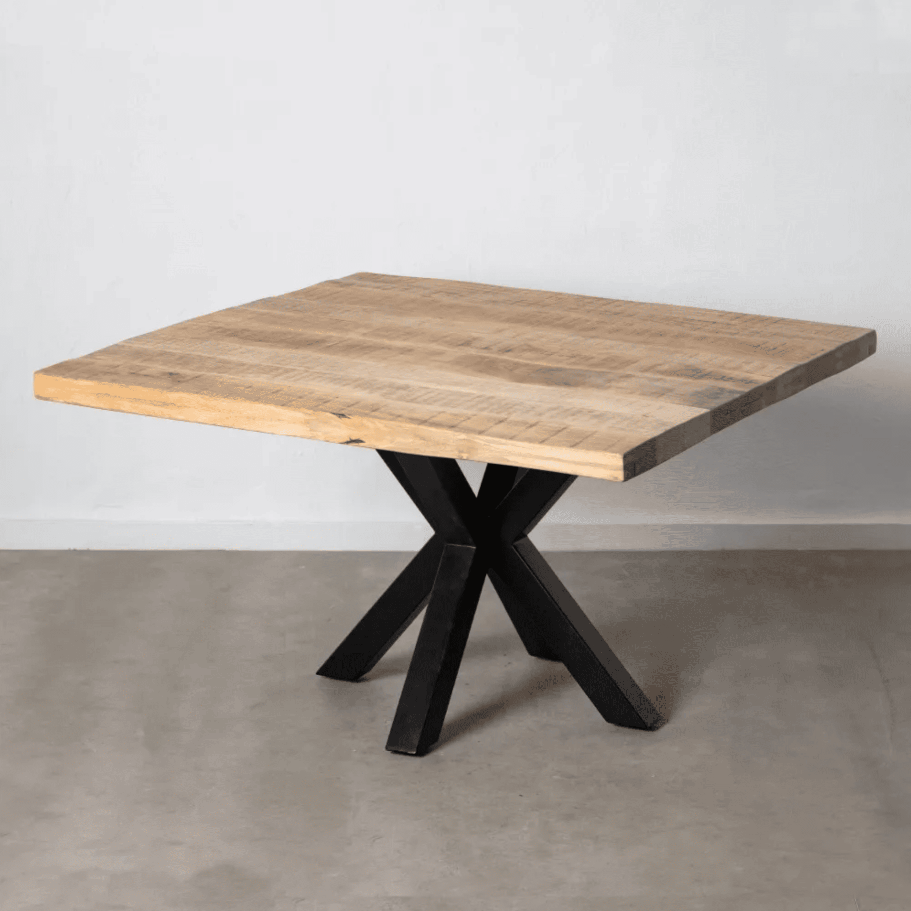 Mesa natural-negro